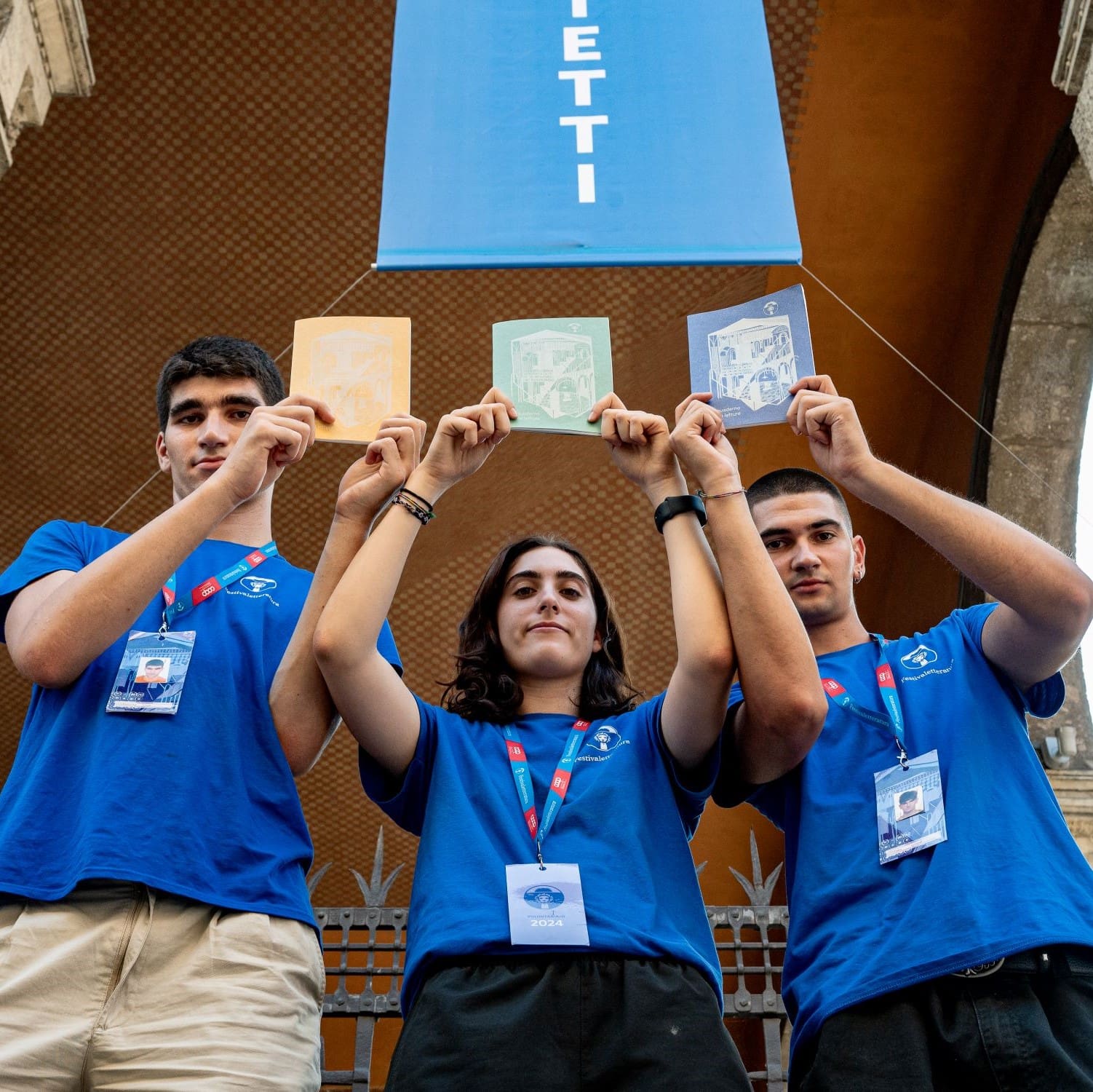 Festivaletteratura e sostenibilità: i quaderni in carta riciclata